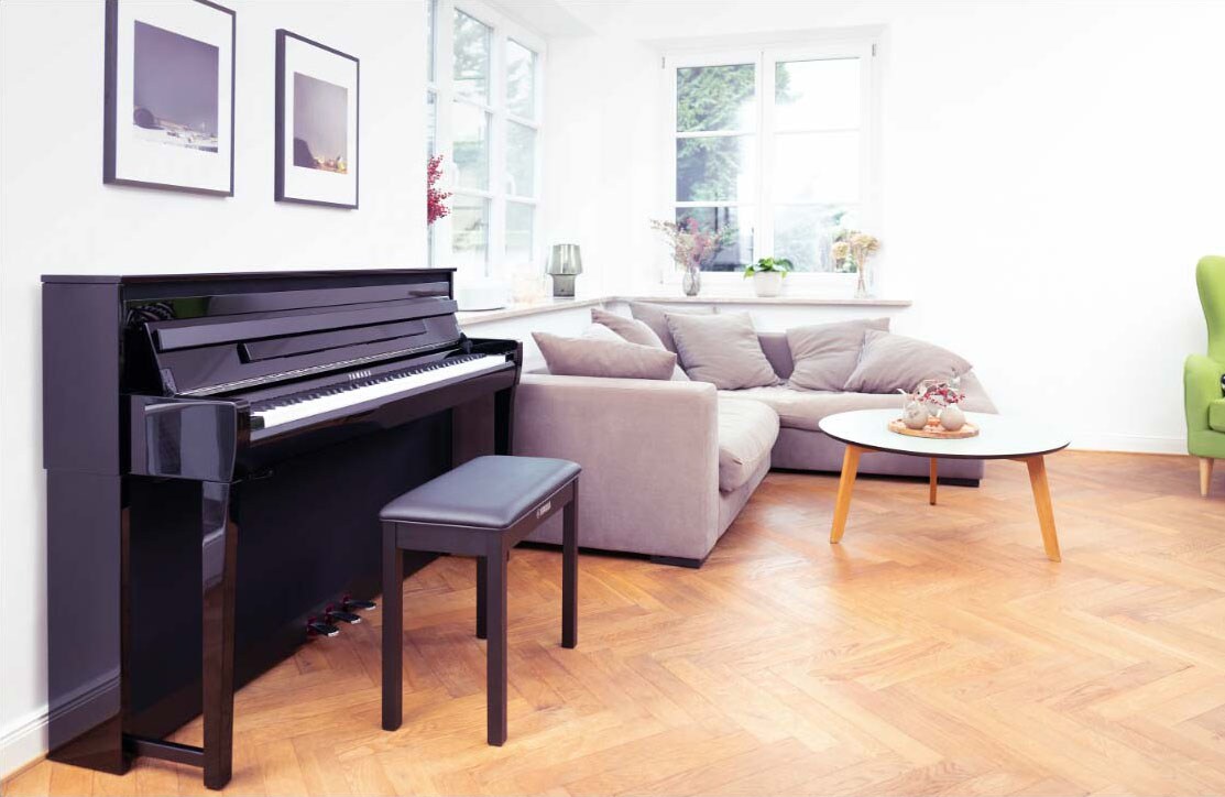 CLP SERIES - DIGITAL NEVER FELT SO GRAND