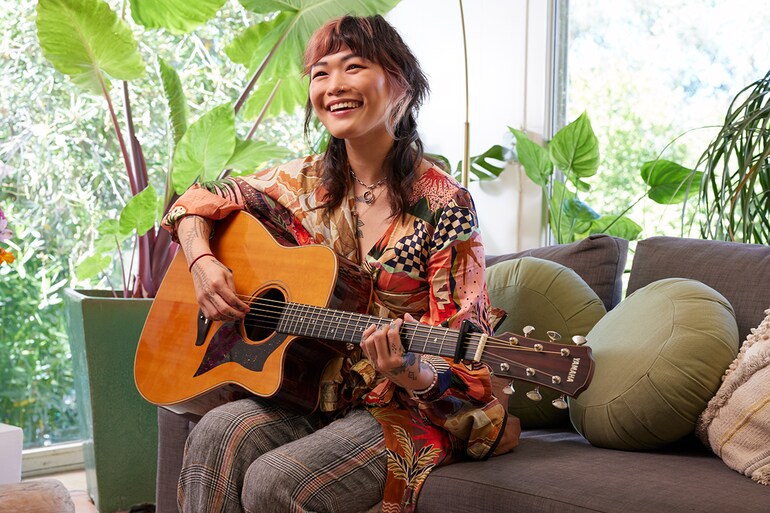 이베트 영(Yvette Young)