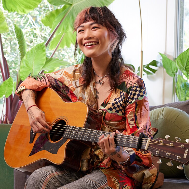 이베트 영(Yvette Young)